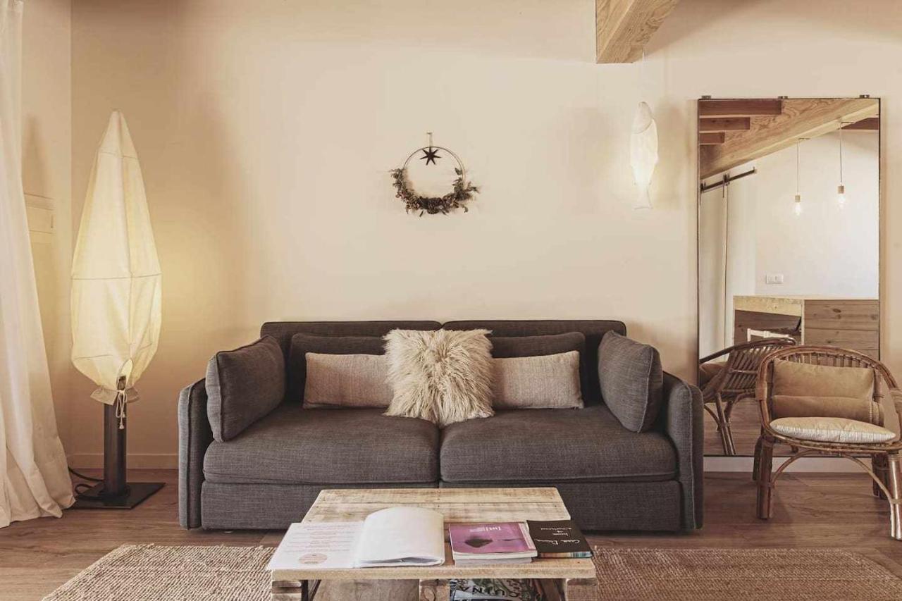Casa Diana - B - By Lohodihomes Sant Jordi Desvalls Eksteriør bilde